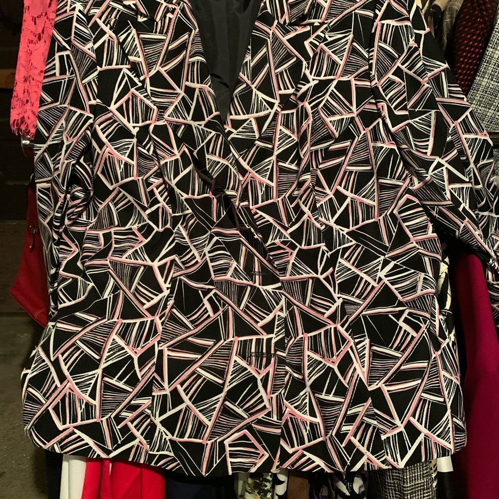 Women’s Bkazers - Picture 1 of 16
